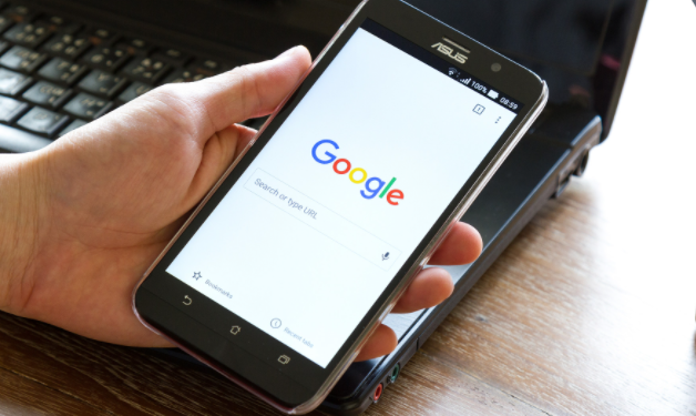 Chrome浏览器生成式数字达芬奇设计网页UI Chrome浏览器生成式数字达芬奇设计网页UI